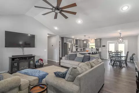 Other - 742 Azalea Ln, Clever, MO 65631 photo 4 of 15