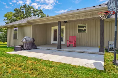 Exterior - 742 Azalea Ln, Clever, MO 65631 photo 6 of 10