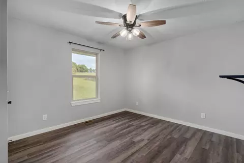 Bedroom - 742 Azalea Ln, Clever, MO 65631 photo 1 of 3