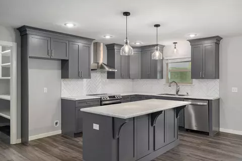 Kitchen - 742 Azalea Ln, Clever, MO 65631 photo 1 of 3