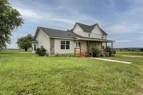 Exterior - 26982 State Highway 38, Marshfield, MO 65706 photo 7 of 13