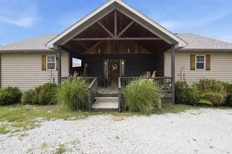 16464 County Road 100, Wheatland, MO 65779