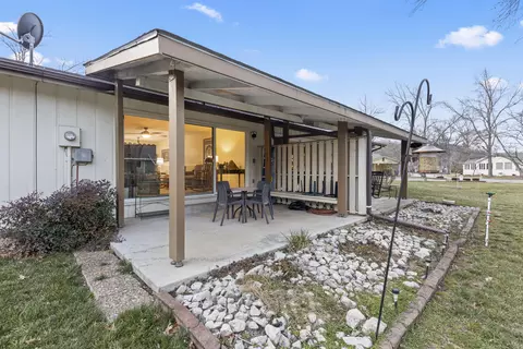 Exterior - 25 Oak Ct, Branson, MO 65616 photo 5 of 13