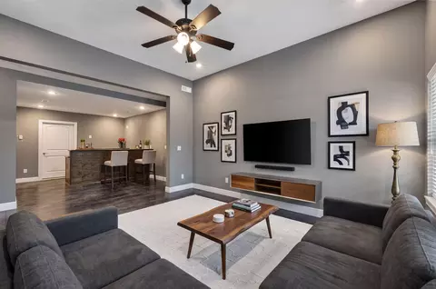 Living - 831 N Grapevine Rd, Springfield, MO 65802 photo 6 of 6