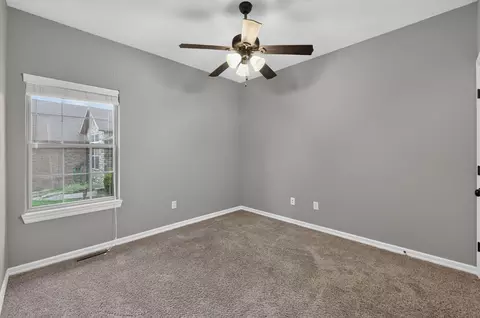 Bedroom - 831 N Grapevine Rd, Springfield, MO 65802 photo 3 of 4