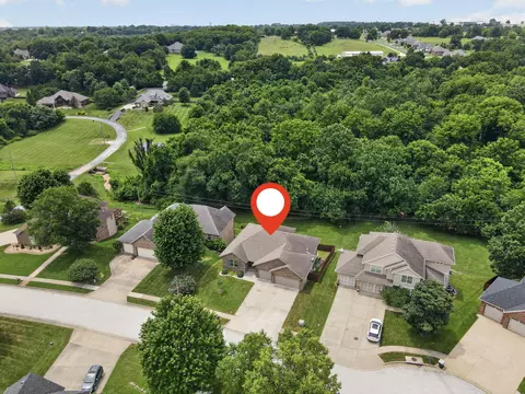 View/Area - 831 N Grapevine Rd, Springfield, MO 65802 photo 1 of 2