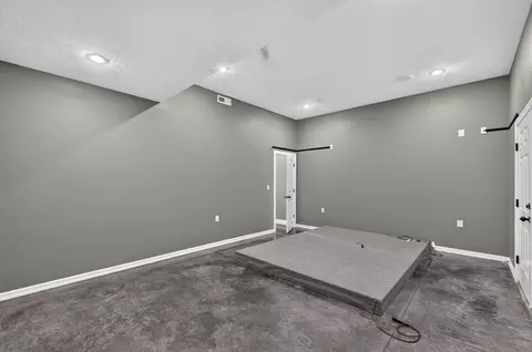 Other - 831 N Grapevine Rd, Springfield, MO 65802 photo 9 of 10