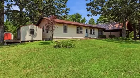 Exterior - 651 Plainview Dr, Houston, MO 65483 photo 2 of 4