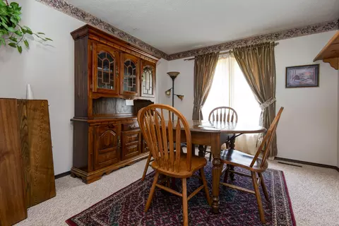 Dining - 2941 E Linwood St, Springfield, MO 65804 photo 1 of 2