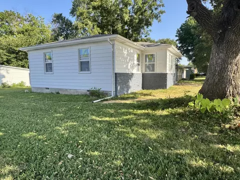 Exterior - 1755 S Montebello Ave, Springfield, MO 65807 photo 8 of 8