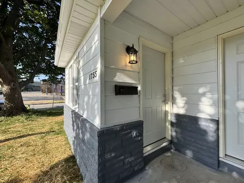 Exterior - 1755 S Montebello Ave, Springfield, MO 65807 photo 5 of 8