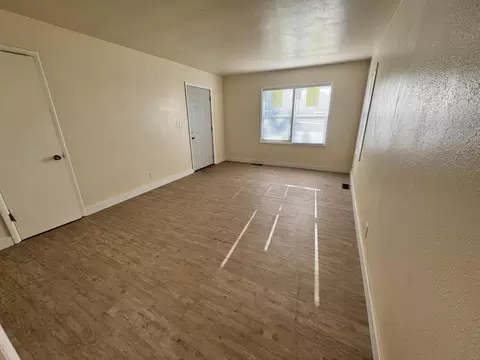 Living - 1755 S Montebello Ave, Springfield, MO 65807 photo 5 of 5