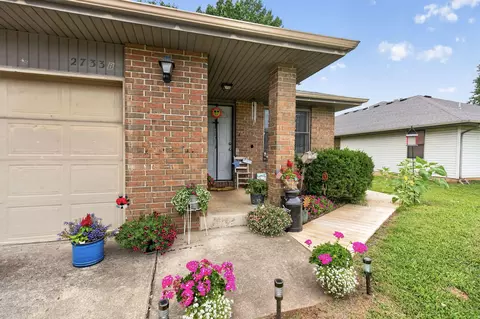 Exterior - 2733 S Hilton Ave, Springfield, MO 65807 photo 10 of 11