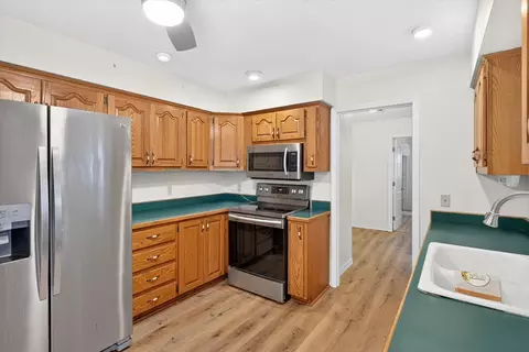 Kitchen - 1645 E 425th Rd, Halfway, MO 65663 photo 2 of 3