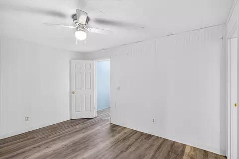 Bedroom - 1645 E 425th Rd, Halfway, MO 65663 photo 9 of 9