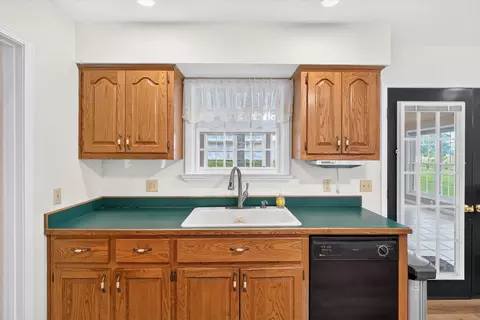 Kitchen - 1645 E 425th Rd, Halfway, MO 65663 photo 3 of 3