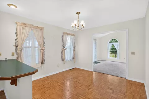 Dining - 1645 E 425th Rd, Halfway, MO 65663 photo 2 of 2