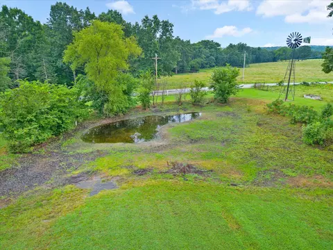 Exterior - 1645 E 425th Rd, Halfway, MO 65663 photo 9 of 10