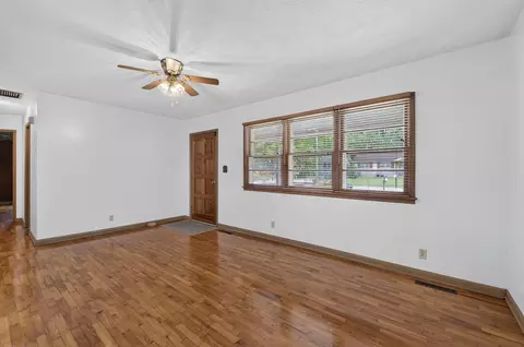 Living - 1124 S Bruce Ave, Springfield, MO 65804 photo 1 of 5