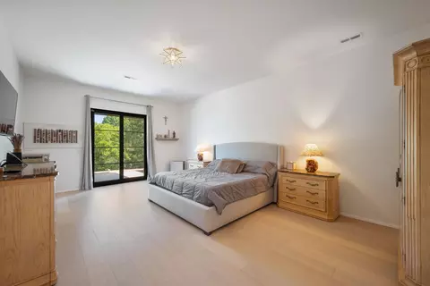 Bedroom - 10 Roll Top Cir, Cape Fair, MO 65624 photo 6 of 6