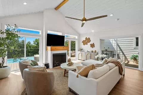 Living - 55 Sunset View Cir, Branson, MO 65616 photo 4 of 6