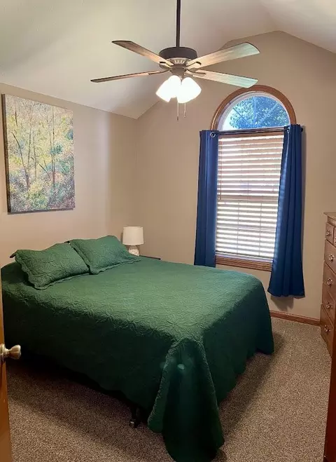Bedroom - 201 Prairie Ln, Monett, MO 65708 photo 3 of 3