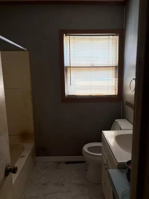 306 E Georgia St, Ozark, MO 65721 photo 11