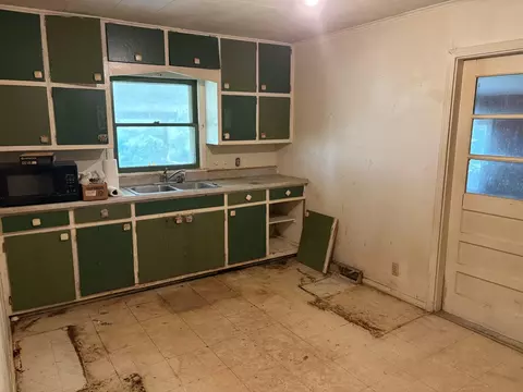 306 E Georgia St, Ozark, MO 65721 photo 6