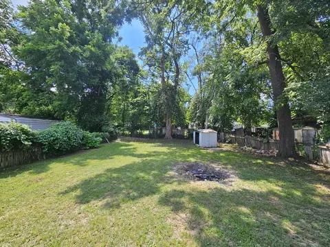 Exterior - 753 N Brown Ave, Springfield, MO 65802 photo 5 of 6