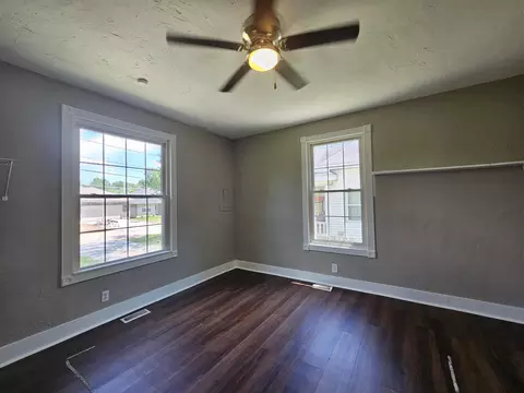 Bedroom - 753 N Brown Ave, Springfield, MO 65802 photo 1 of 4