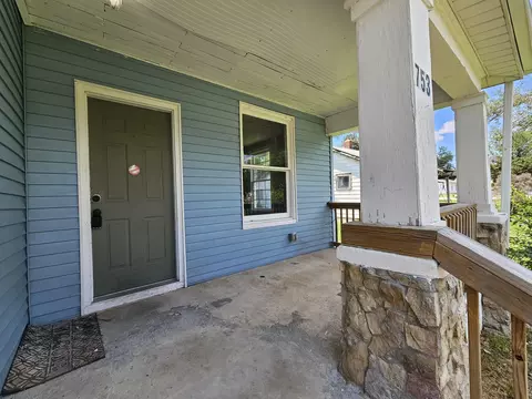 Exterior - 753 N Brown Ave, Springfield, MO 65802 photo 3 of 6