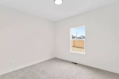 Bedroom - 210 E Clayton Ln, Republic, MO 65738 photo 3 of 5