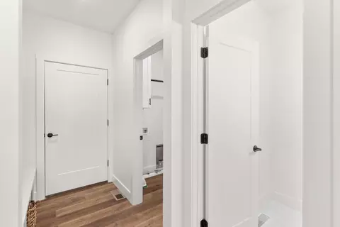 Entry Way - 118 E Clayton Ln, Republic, MO 65738 photo 6 of 10