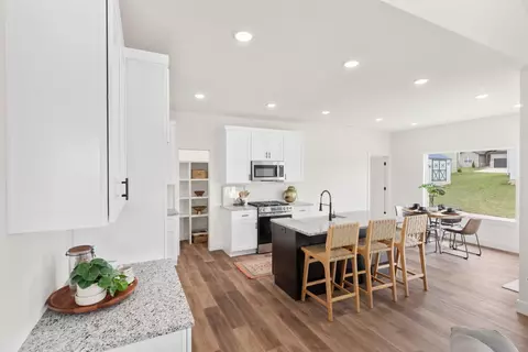 Kitchen - 118 E Clayton Ln, Republic, MO 65738 photo 1 of 1