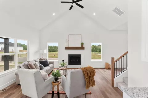 Living - 118 E Clayton Ln, Republic, MO 65738 photo 2 of 2