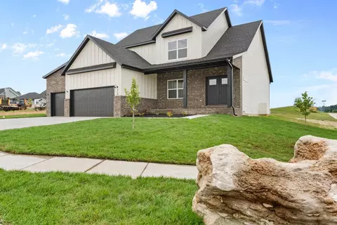 Exterior - 118 E Clayton Ln, Republic, MO 65738 photo 4 of 8