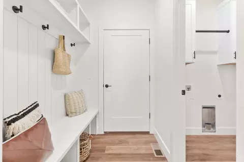 Entry Way - 118 E Clayton Ln, Republic, MO 65738 photo 7 of 10