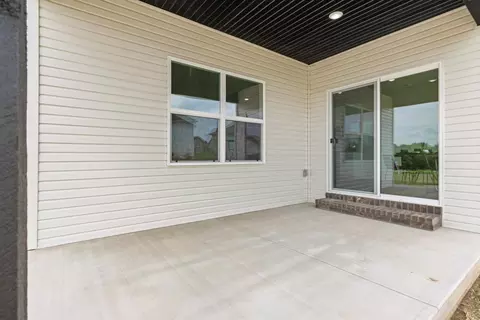 Exterior - 118 E Clayton Ln, Republic, MO 65738 photo 8 of 8