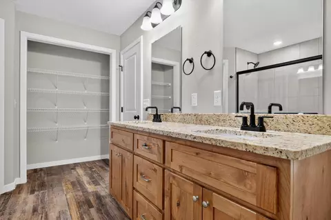 Other - 421 Beavertail Rd, Ash Grove, MO 65604 photo 6 of 16