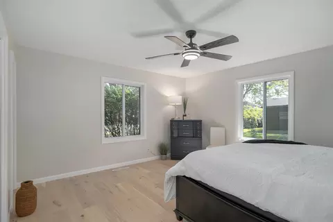 Bedroom - 5754 S Fair Oak Rd, Springfield, MO 65810 photo 2 of 4