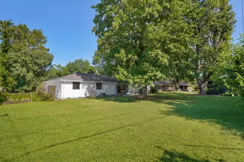 Exterior - 5754 S Fair Oak Rd, Springfield, MO 65810 photo 11 of 13