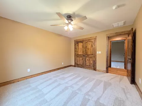 Bedroom - 235 Kings Way Dr, Marshfield, MO 65706 photo 6 of 16