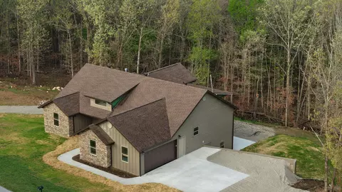 Exterior - 235 Kings Way Dr, Marshfield, MO 65706 photo 8 of 19