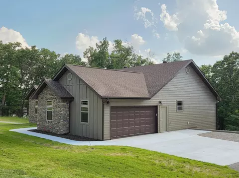 Exterior - 235 Kings Way Dr, Marshfield, MO 65706 photo 6 of 19