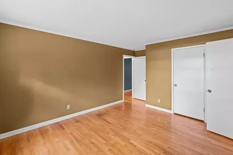 Bedroom - 2266 S Meadowview Ave, Springfield, MO 65804 photo 2 of 4