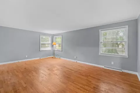 Living - 2266 S Meadowview Ave, Springfield, MO 65804 photo 6 of 7