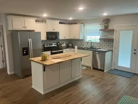 Kitchen - 110 E Cherry St, Granby, MO 64844 photo 1 of 1