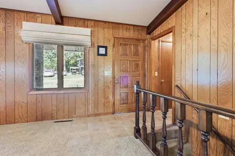 Entry Way - 17345 Birch Rd, Flemington, MO 65650 photo 1 of 2