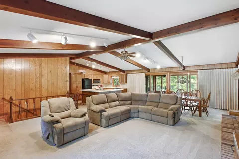Living - 17345 Birch Rd, Flemington, MO 65650 photo 2 of 3