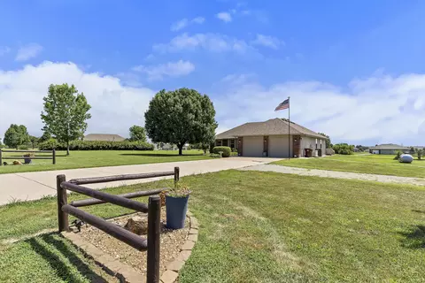 132 Napper Ln, Billings, MO 65610 photo 2